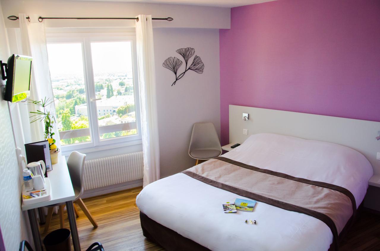 Logis Hotel De La Bruyere Pouzauges Luaran gambar