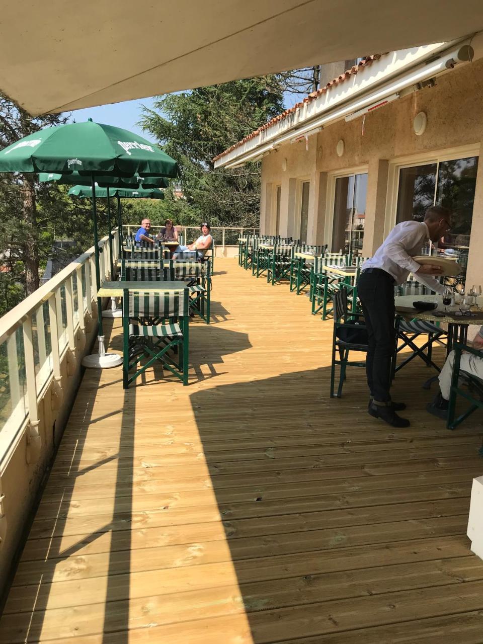 Logis Hotel De La Bruyere Pouzauges Luaran gambar