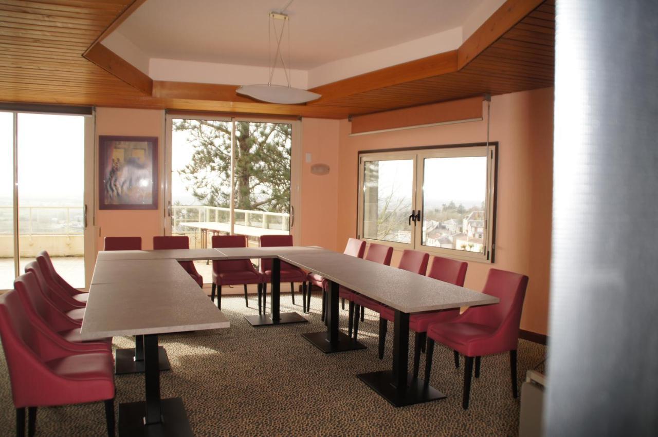 Logis Hotel De La Bruyere Pouzauges Luaran gambar